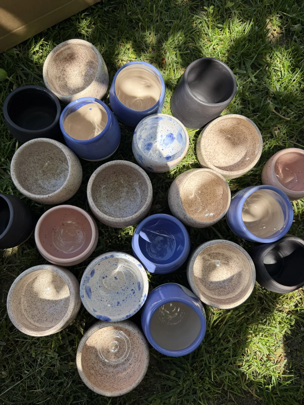 Căni ceramice personalizate, lucrate manual